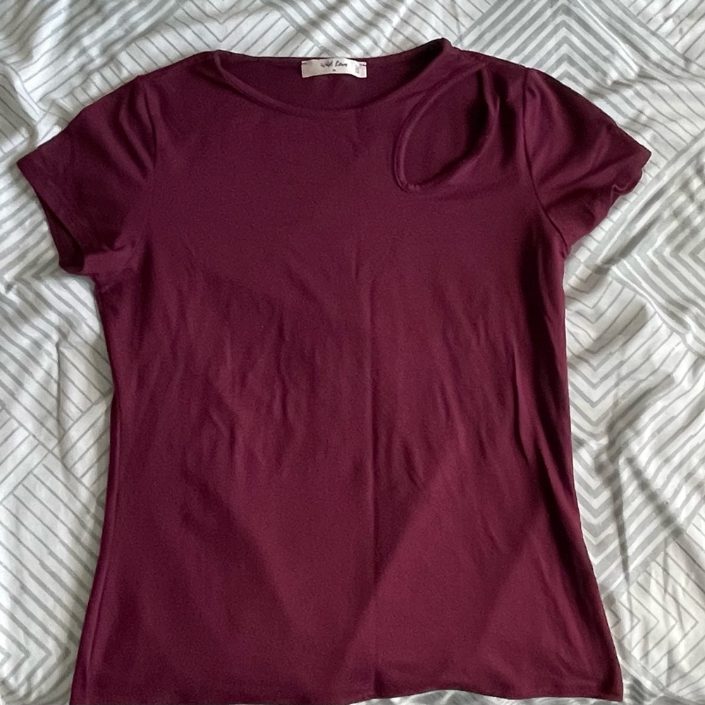 Red Short Sleeve T-shirts